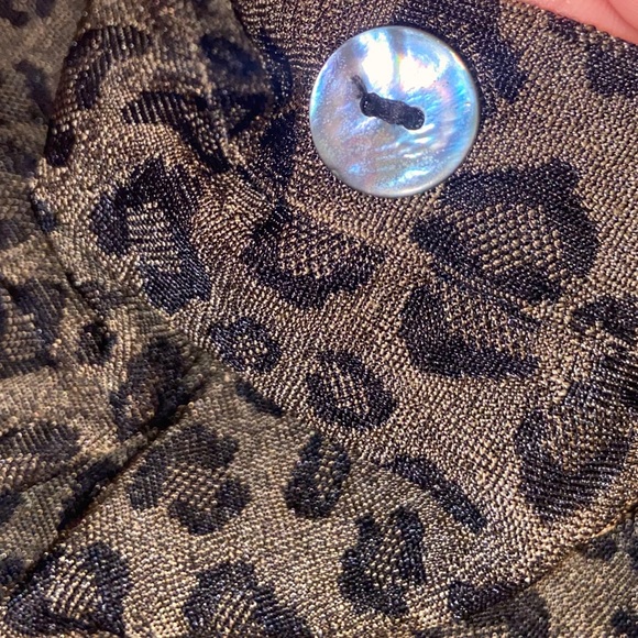 Cheetah Print loose button up - Picture 4 of 4